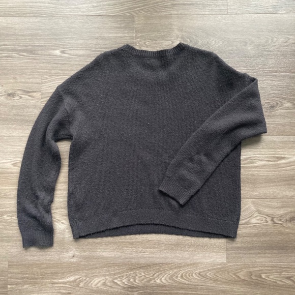 Super soft oversized - Calvin Klein sweater - Size M - Picture 3 of 4
